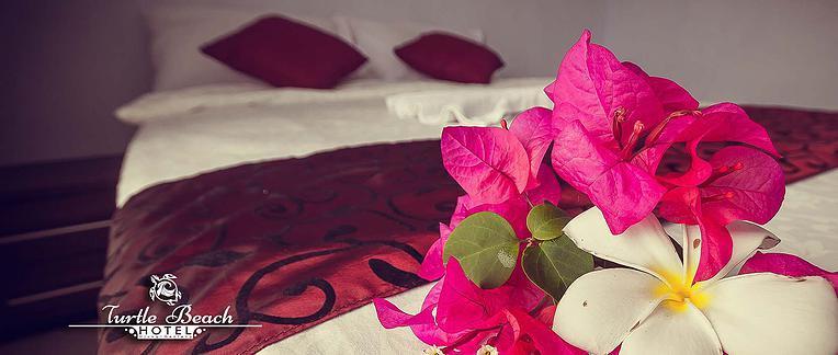 Turtle Beach Hotel Ujunggenteng Экстерьер фото